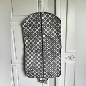 Garment bag